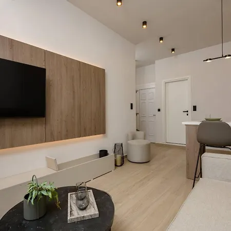 Daire Earth Boutique